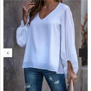 Vici Balloon Sleeve Blouse